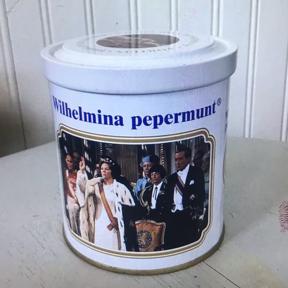 Wilhelmina Pepermunt Tin - White Peppermint Candy Canister